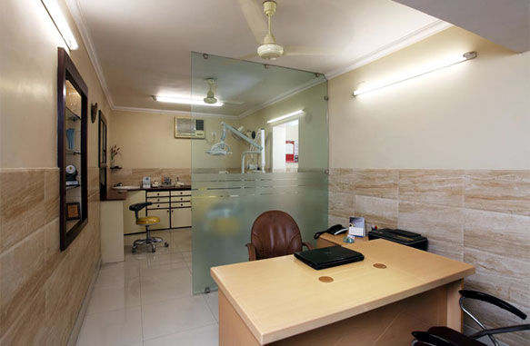 Arora Dental Clinic Ashok Vihar Counseling Area