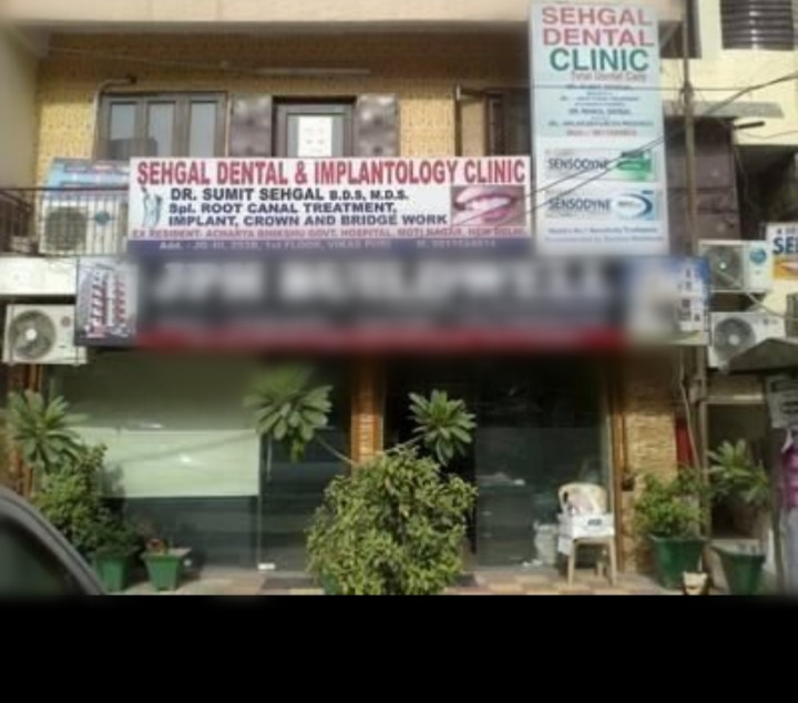 Best Dentist in Vikaspuri, Delhi, Top Dental Clinic in Vikaspuri, Root