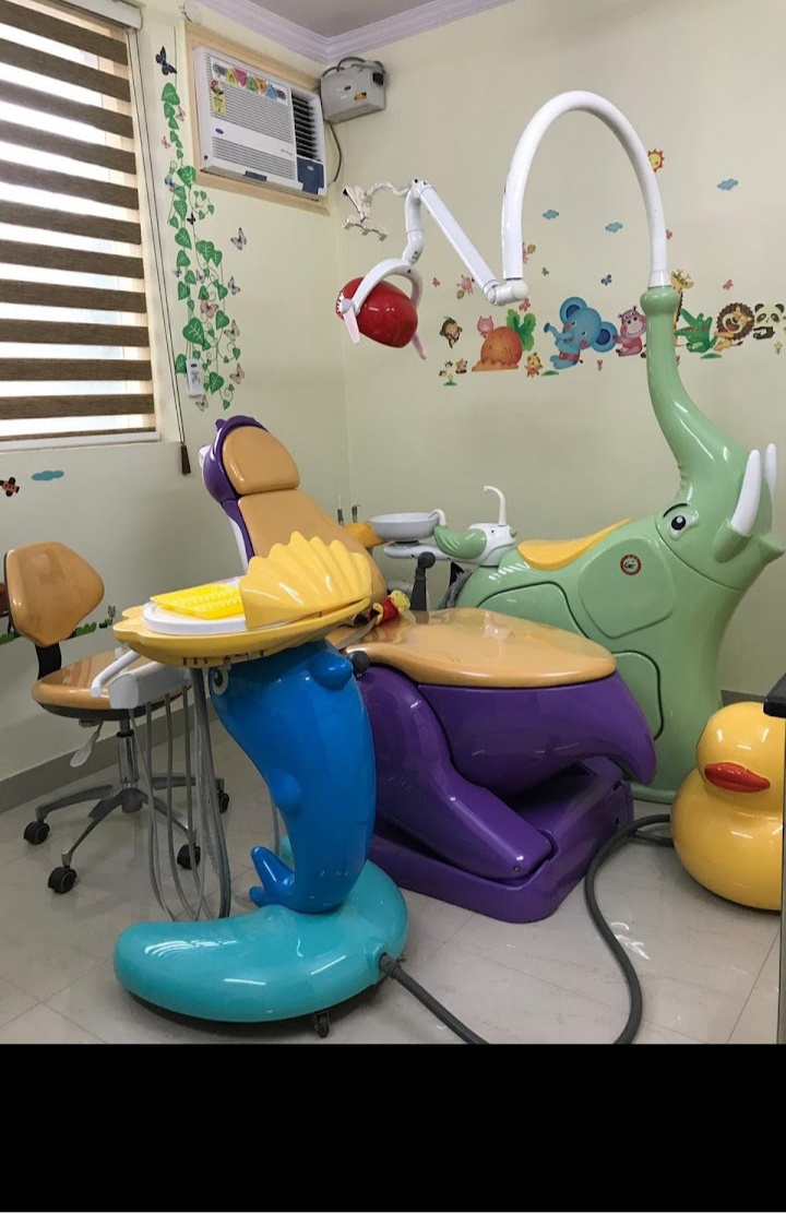 Pediatric Kids Dentistry  - Dr Raman Dental Wellness Centre, Vikaspuri