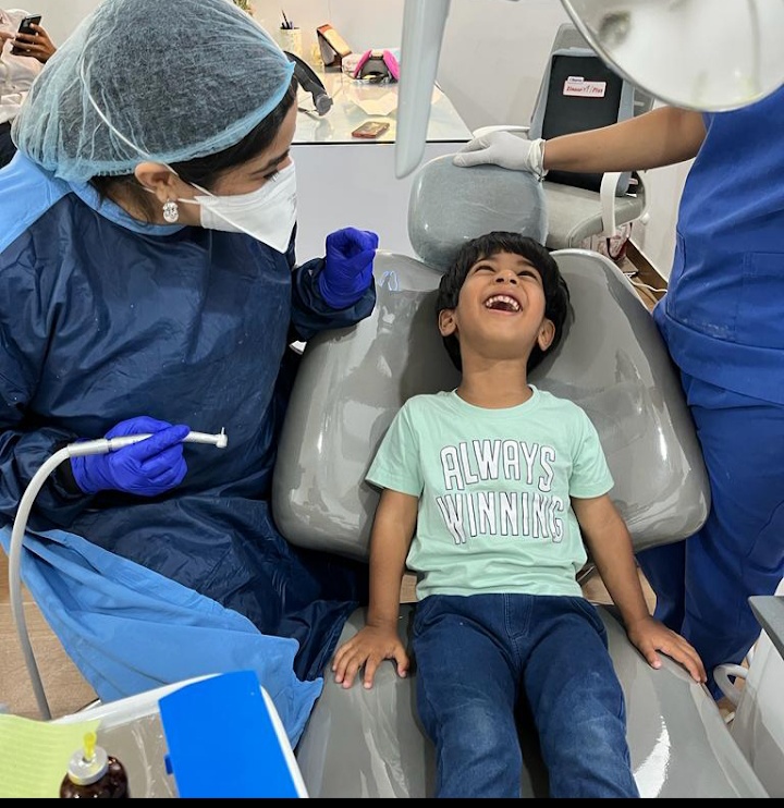 Dr. Mrinalini Ahuja Dentist Greater Kailash, Delhi