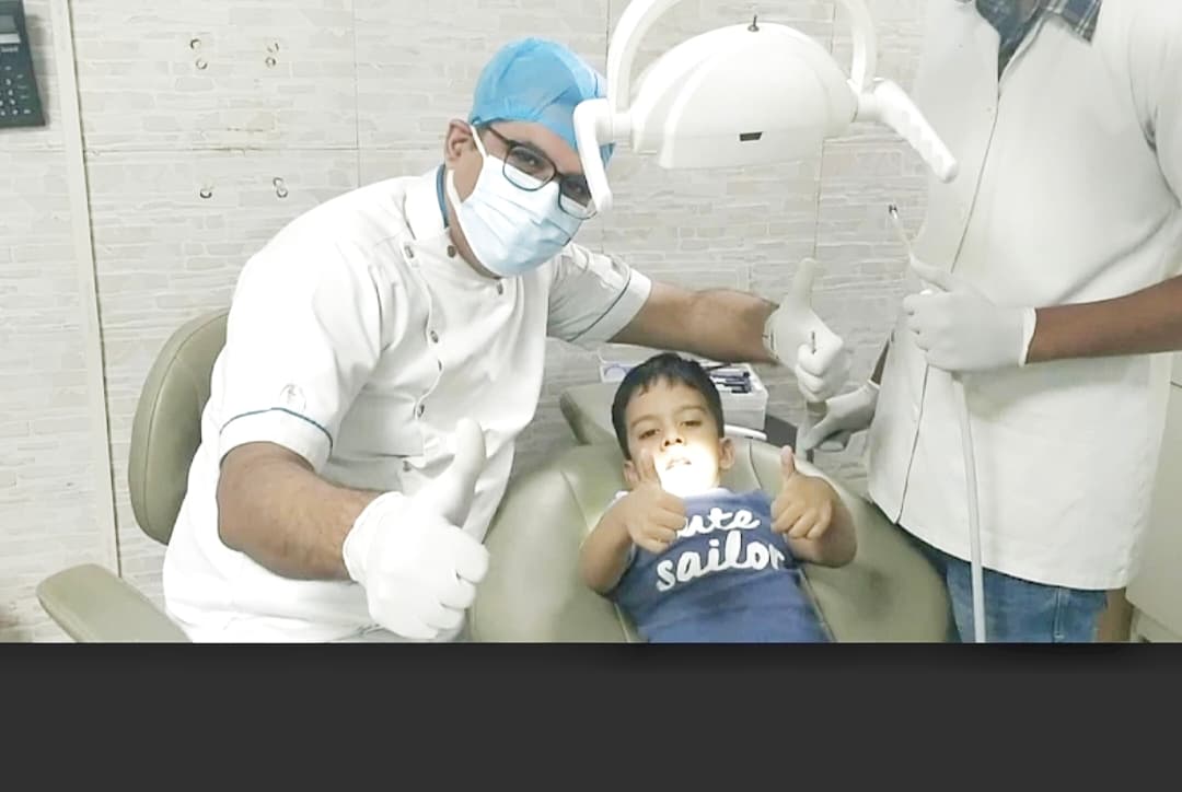 Book Appointment with Dr. Kapil Gandhi Dentist (Child) in C.R Park