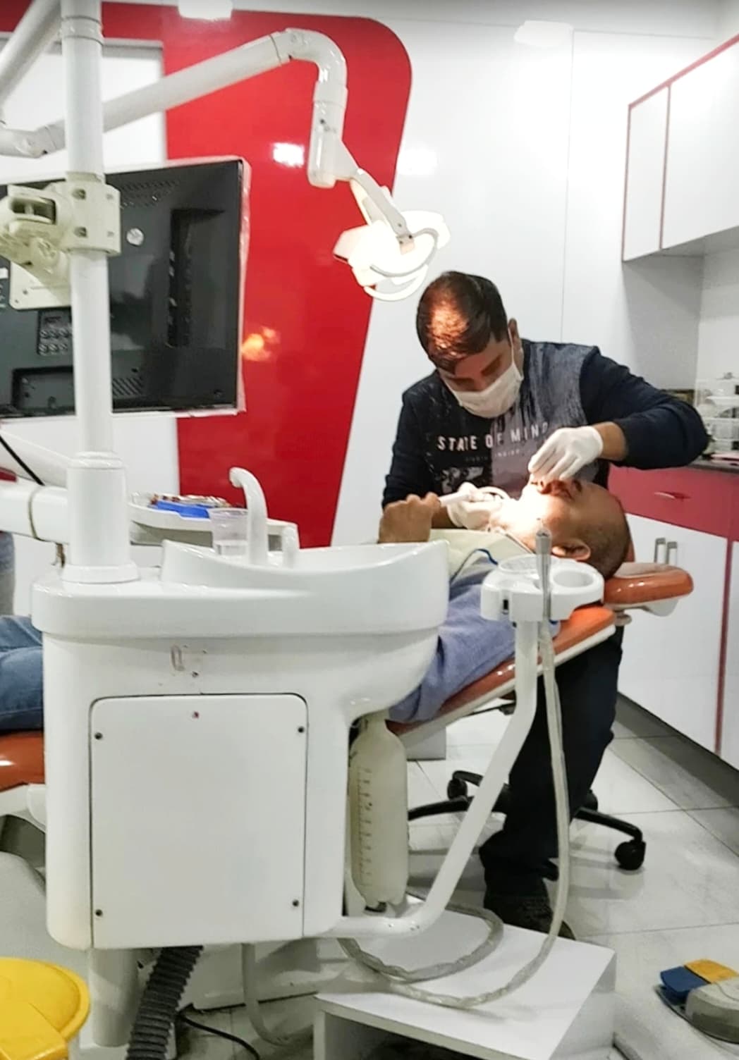 Best Dental Clinic in Janakpuri - ToothEssentials