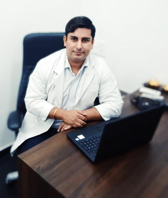 Dr. Gagan Khanna (Prosthodontist) ToothEssentials, Janakpuri, Delhi