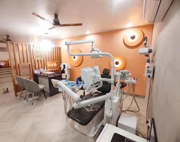 Treatment Area - KushMedicare Dental Clinic, Sec 92, Noida