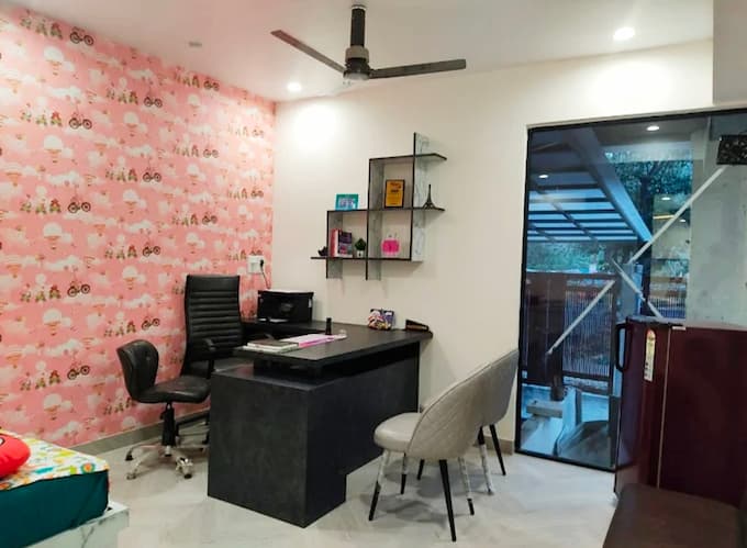 Consultation Area - KushMedicare Child Clinic, Sector- 92, Noida