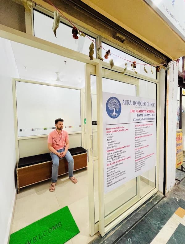 Aura HomeoClinic Sec 4 Dwarka - Waiting Area