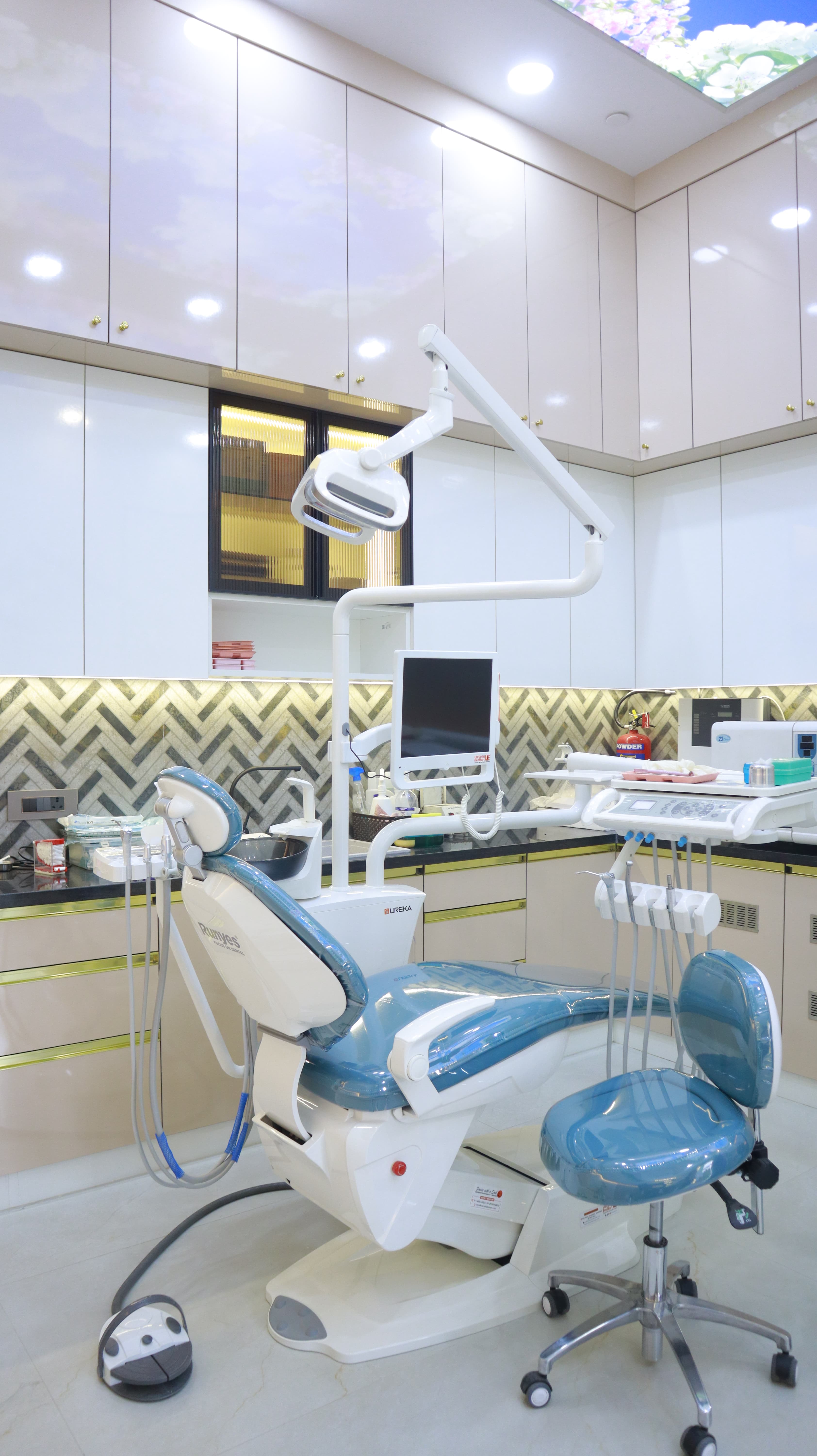 Operatory 2 - Kaizen Dental Clinic, Sector - 50, Noida
