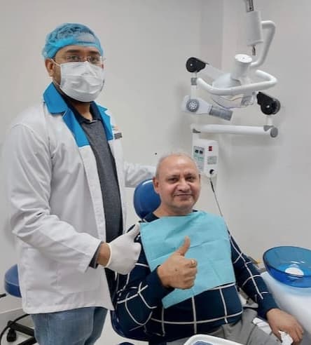 best Implantologist in sector 39, noida