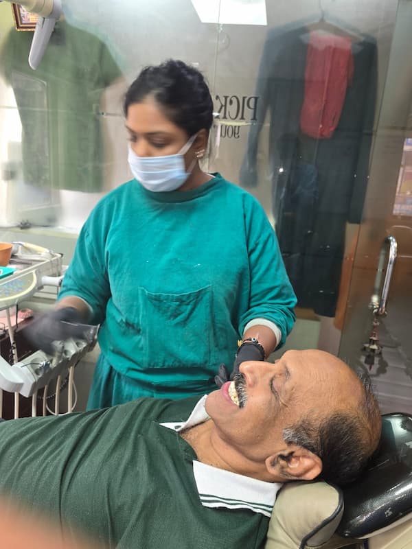best dental implants treatment in rainawari