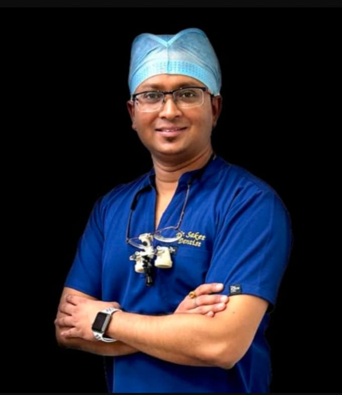 dr. saket gaurav - best dentist in indirapuram