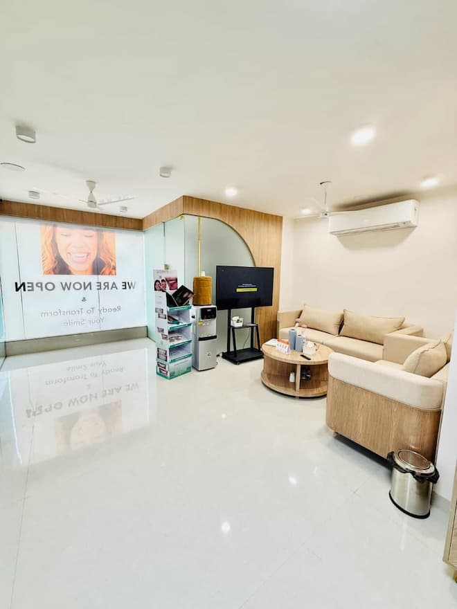 waiting area gp dental - sushant lok phase 2, golf course road, sector 55, gurugram